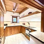 Rustic Chic De Luxe 30D Hut-7765